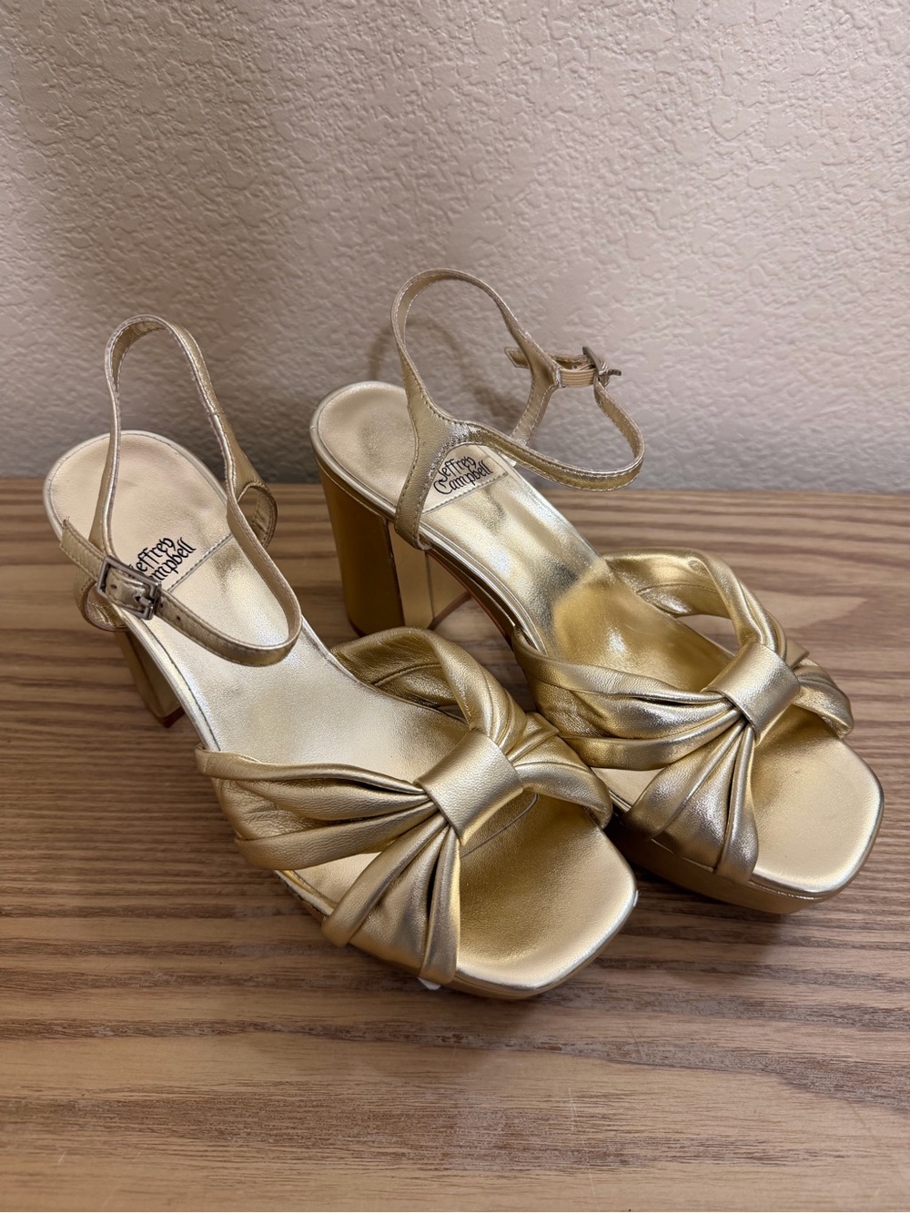 Jeffrey Campbell Dalida Gold Knotted Block Heel Sandals size 7.5 like new!